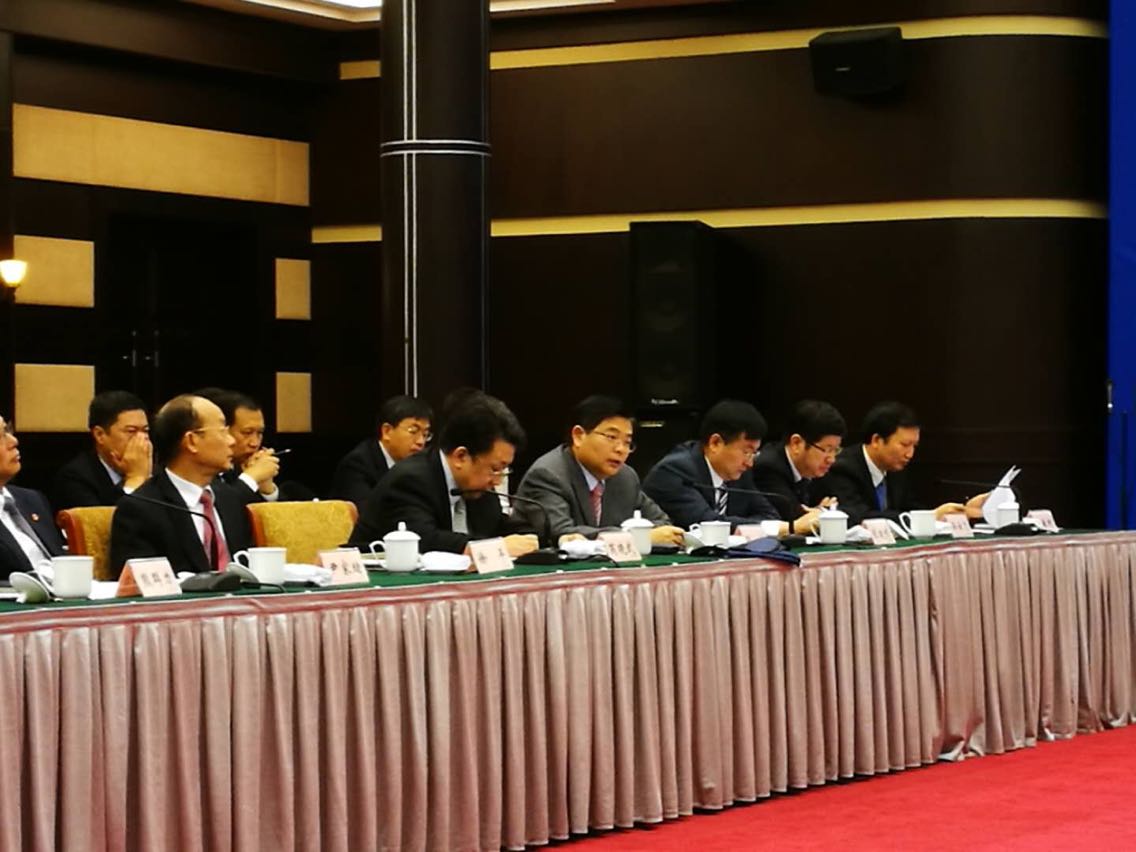 中船重工集团公司总经理孙波出席重庆市与军工
